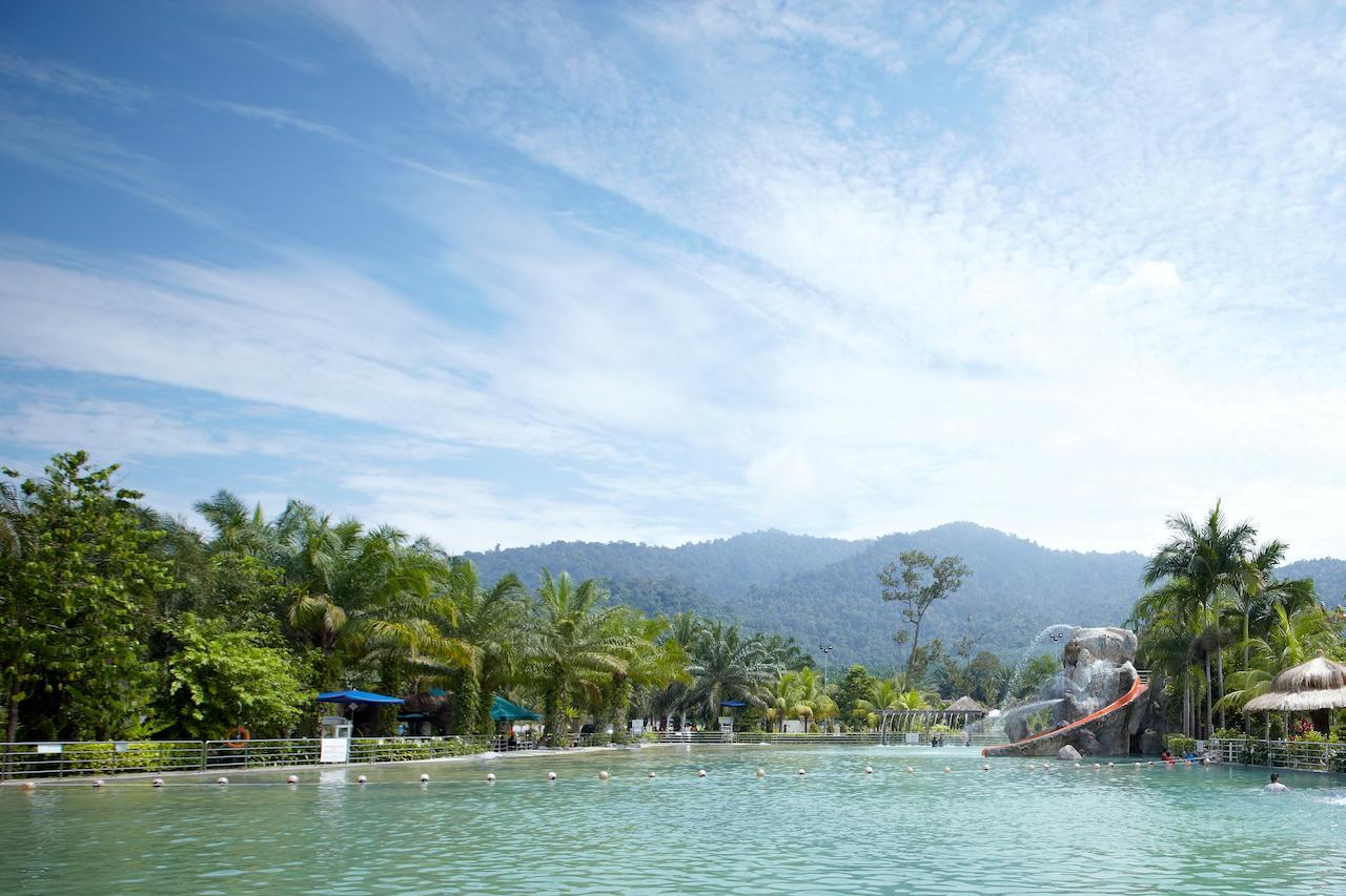 Hotel Felda Residence Hot Springs Sungkai Extérieur photo