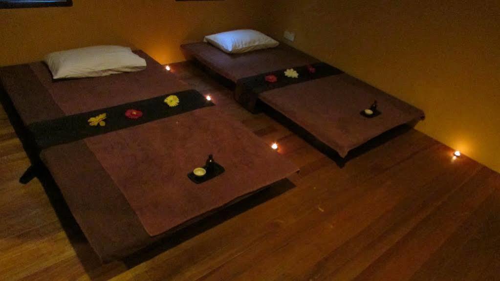 Hotel Felda Residence Hot Springs Sungkai Extérieur photo